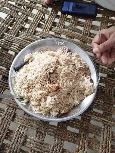 Ali Beef Pulao DG Khan - Kaali Mirch Mei Pakka White Pulao