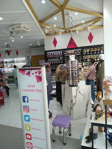 Stylo DG Khan | Fashion Accessories Store