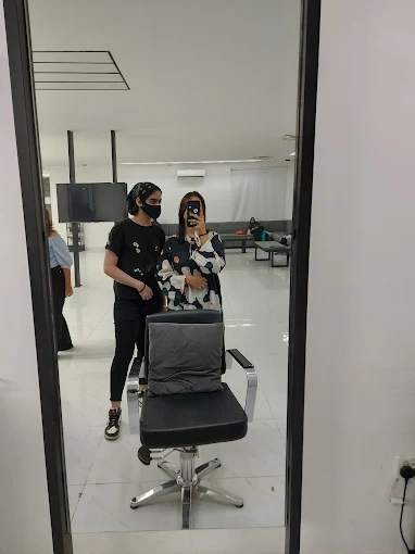 Jugnu's Salon - Best Salon in Multan City